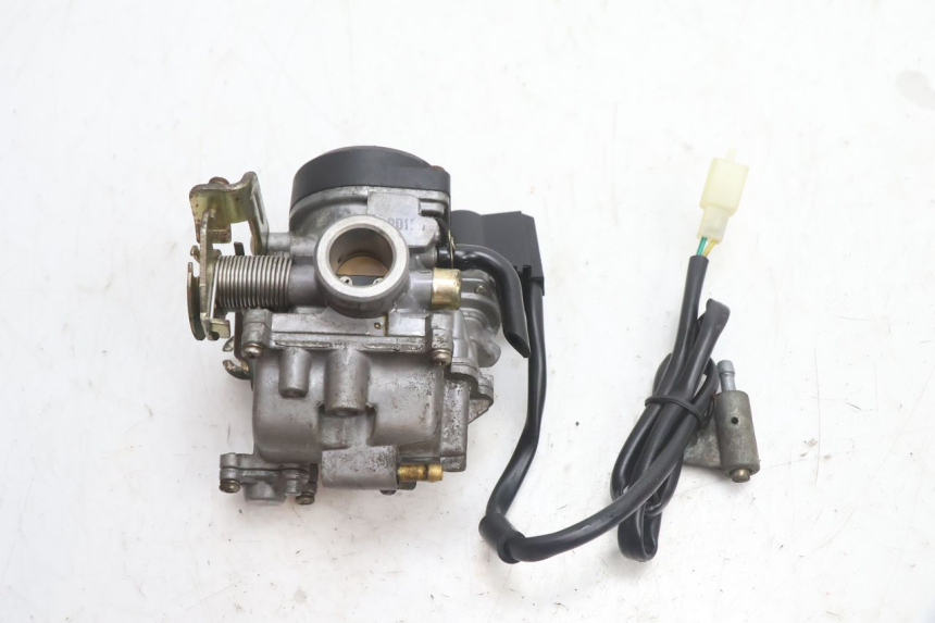 photo de CARBURATEUR YIYING RETRO 50 (2008 - 2017) - Zoom état d’usage
