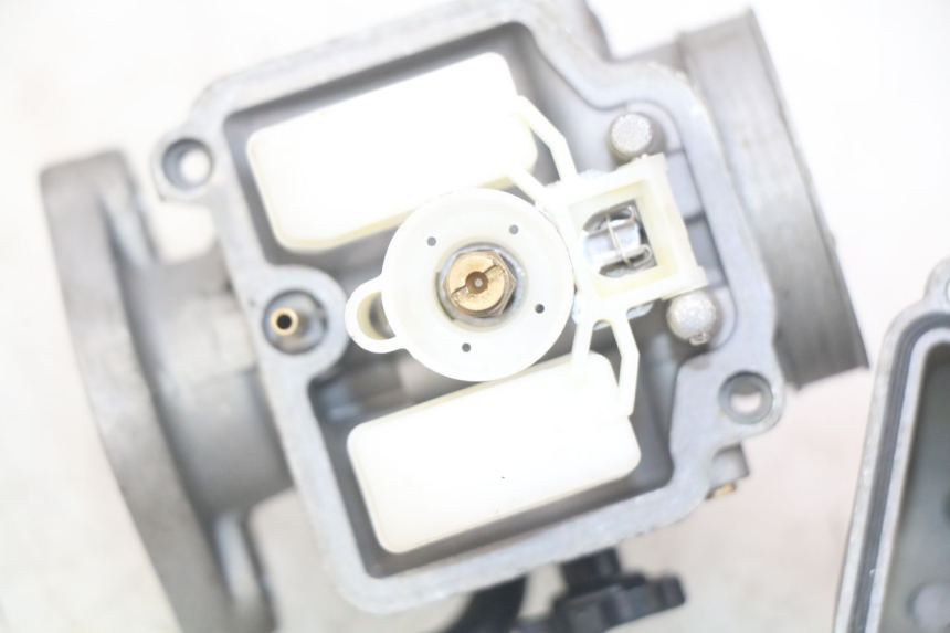 photo de CARBURATEUR APOLLO RFZ 125