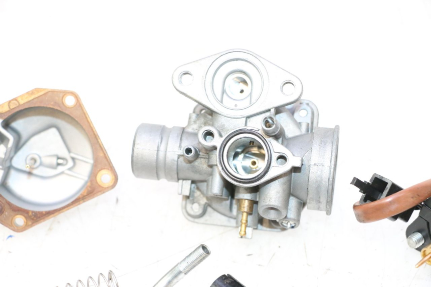 photo de CARBURATEUR TNT MOTOR ROMA 10' 2T 50 (2011 - 2018) - État de surface