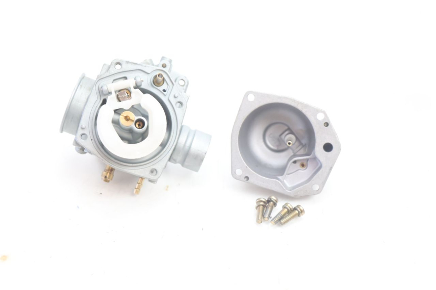 photo de CARBURATEUR TNT MOTOR ROMA 10' 2T 50 (2011 - 2018) - État de surface