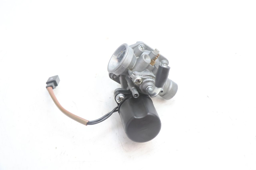 photo de CARBURATEUR TNT MOTOR ROMA 12' 2T 50 (2007 - 2018) - Gros plan technique