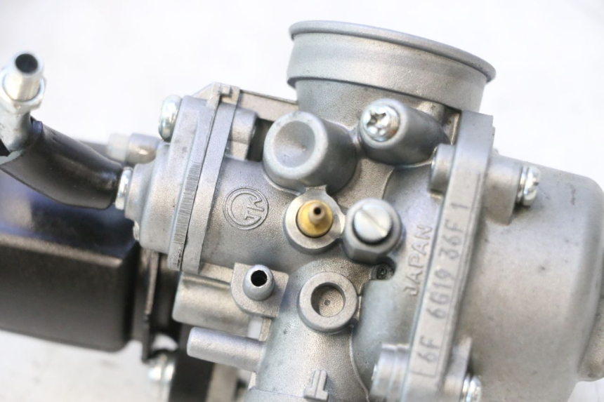 photo de CARBURATEUR TNT MOTOR ROMA 12' 2T 50 (2007 - 2018) - Points de fixation