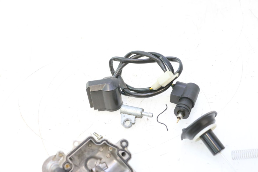 photo de CARBURATEUR JM MOTORS SANTANA 50 (2014 - 2023) - Vue rapprochée