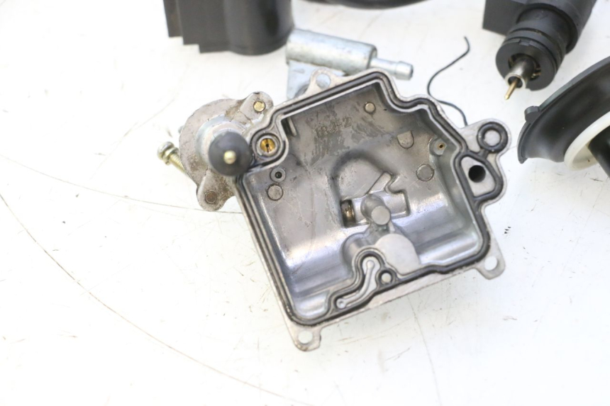 photo de CARBURATEUR JM MOTORS SANTANA 50 (2014 - 2023) - Zoom état d’usage