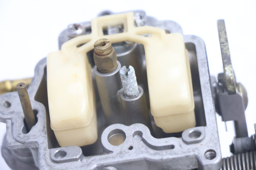 photo de CARBURATEUR APRILIA SCARABEO GT 125 (1999 - 2007) - Marquages et références