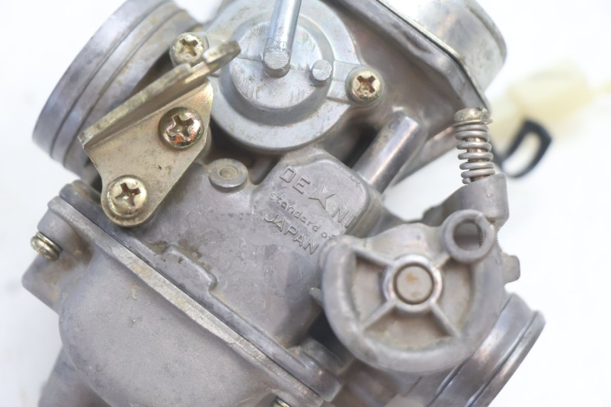 photo de CARBURATEUR FYM SCOOTERONE 125 (2006 - 2008) - Zoom état d’usage