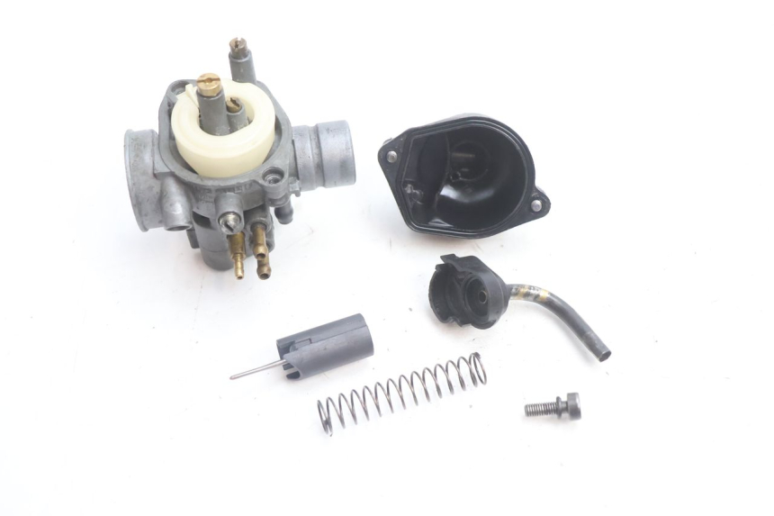 photo de CARBURATEUR PEUGEOT SPEEDFIGHT 2 AC 50 (2000 - 2009) - État de surface