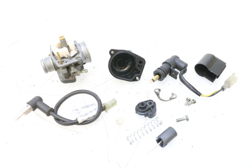 photo de CARBURATEUR APRILIA SR MOTARD 50 (2012 - 2018) - Gros plan technique