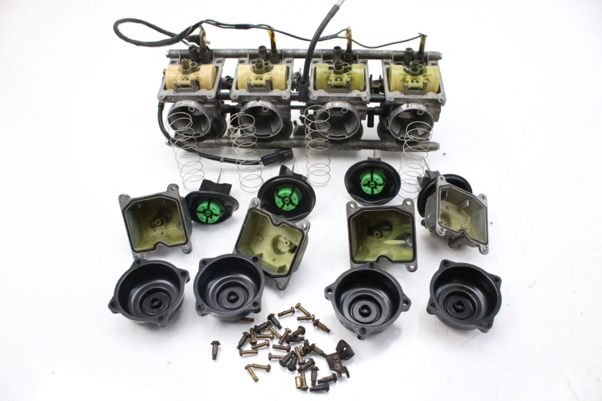 photo de CARBURATEUR SUZUKI GSF S BANDIT 600 (2000 - 2004)
