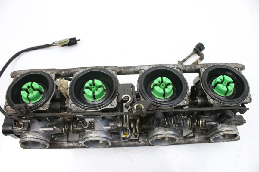 photo de CARBURATEUR SUZUKI GSF S BANDIT 600 (2000 - 2004)