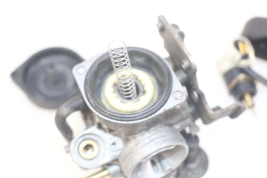 photo de CARBURATEUR SUZUKI UH BURGMAN 125 (2002 - 2006)