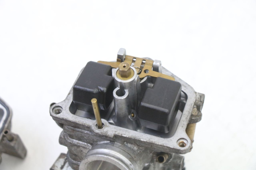 photo de CARBURATEUR YAMAHA TDR DELTABOX 125 (1993 - 2003)