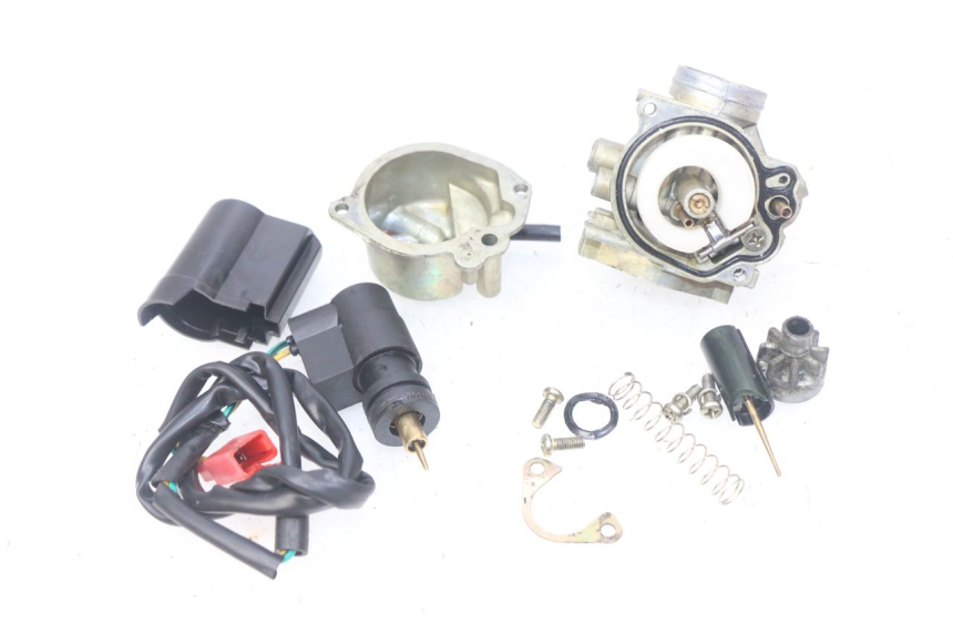 photo de CARBURATEUR PEUGEOT TKR TREKKER FURIOUS 50 (2005 - 2014) - Inspection visuelle