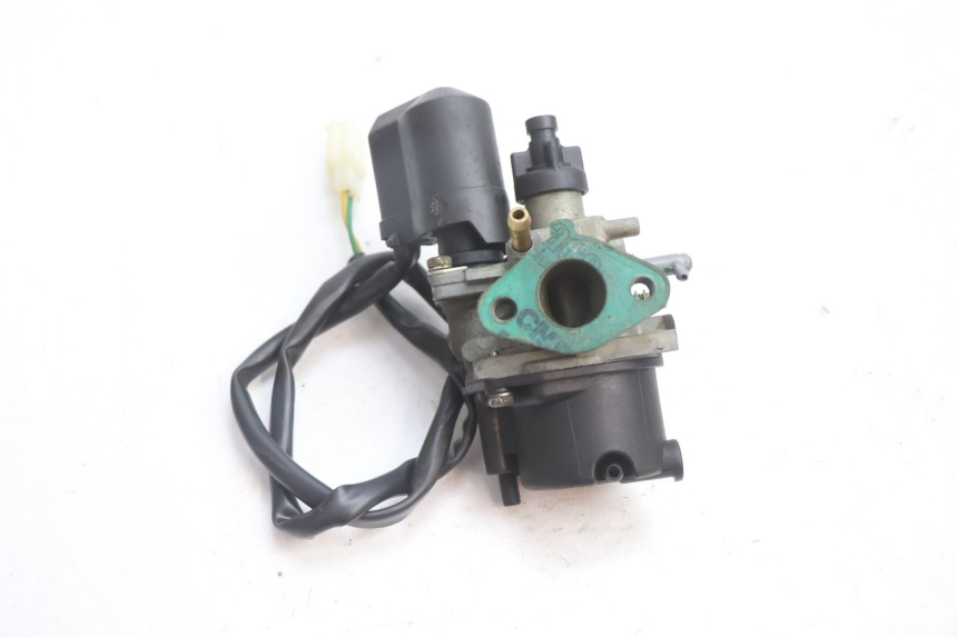 photo de CARBURATEUR PEUGEOT TKR TREKKER FURIOUS 50 (2005 - 2014) - Autre angle de vue