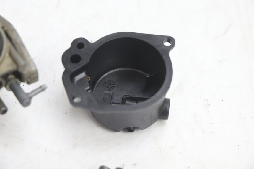 photo de CARBURATEUR PEUGEOT TKR TREKKER FURIOUS 50 (2005 - 2014) - Vue produit
