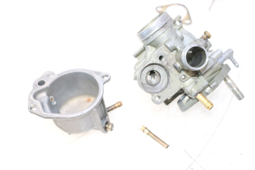 photo de CARBURATEUR PEUGEOT TREKKER TKR 50 (2005 - 2014) - Vue rapprochée