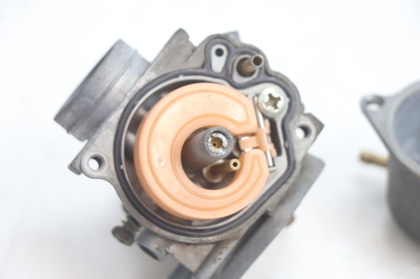 photo de CARBURATEUR PEUGEOT TREKKER 50 (1995 - 2004) - Marquages et références