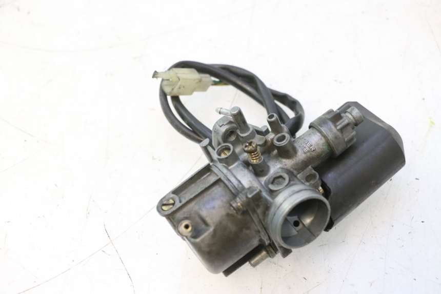 photo de CARBURATEUR PEUGEOT TREKKER 50 (1995 - 2004) - Autre angle de vue