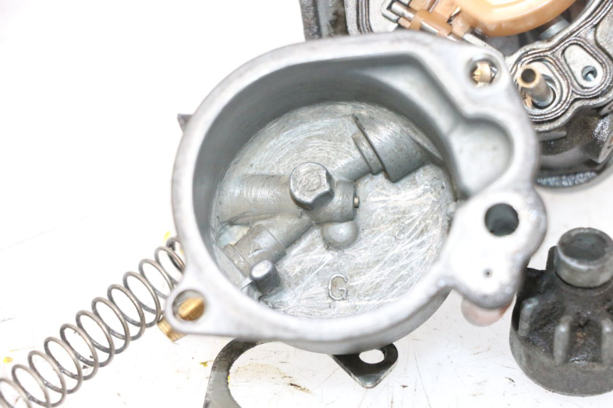 photo de CARBURATEUR PEUGEOT TREKKER 50 (1995 - 2004) - Focus structure