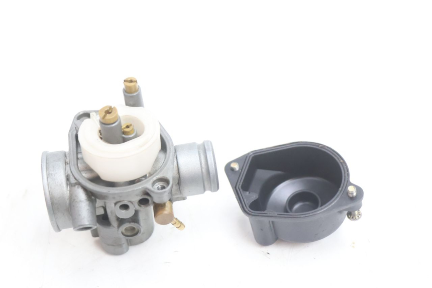 photo de CARBURATEUR PIAGGIO TYPHOON 50 (2000 - 2009) - État de surface