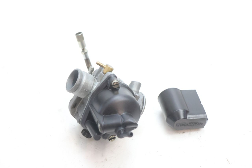 photo de CARBURATEUR PIAGGIO TYPHOON 50 (2000 - 2009) - Points de fixation