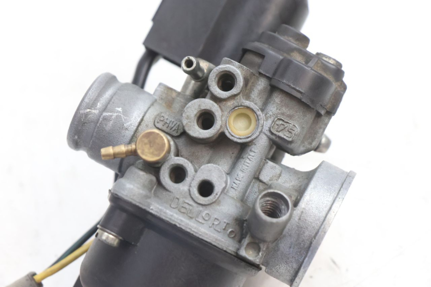 photo de CARBURATEUR PIAGGIO VESPA PRIMAVERA 2T 50 (2013 - 2018) - Zoom état d’usage