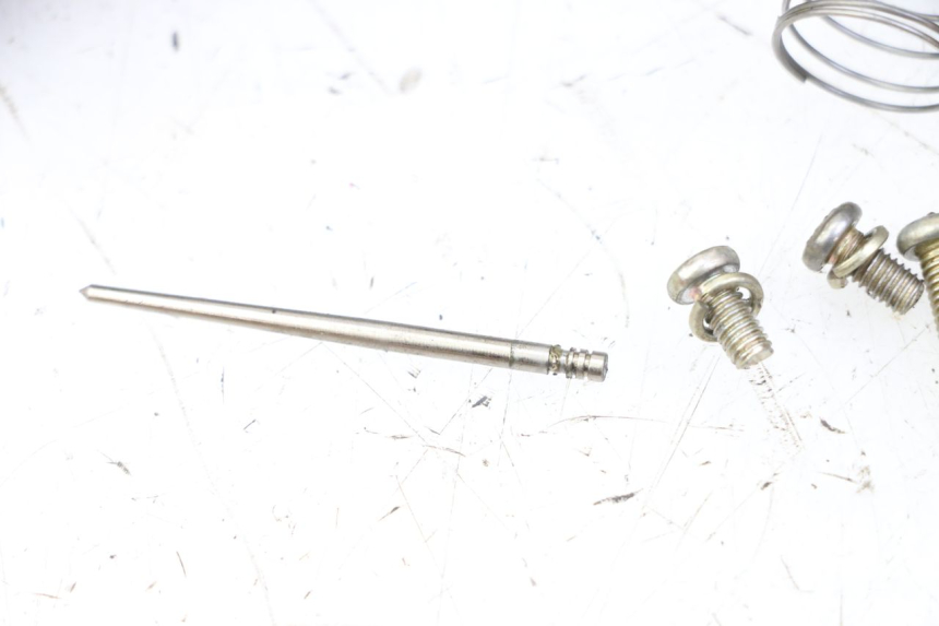 photo de CARBURATEUR VONROAD YIBEN 125 (2006 - 2010)