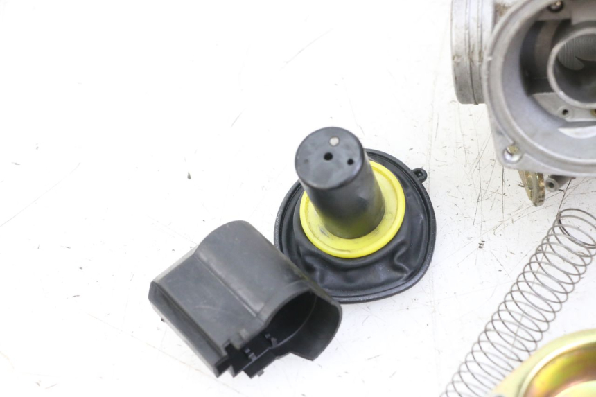 photo de CARBURATEUR VONROAD YIBEN 125 (2006 - 2010)