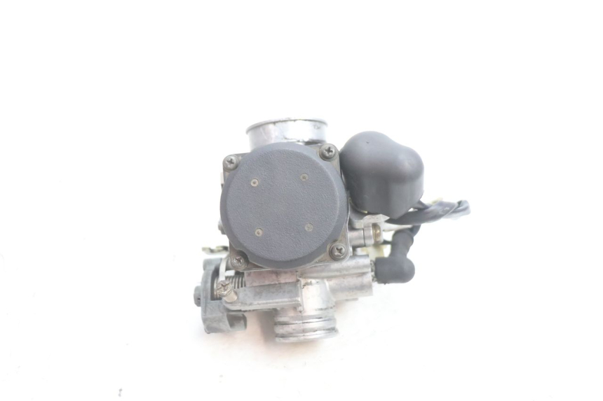 photo de CARBURATEUR PIAGGIO X8 STREET 125 (2006 - 2007) - Gros plan technique