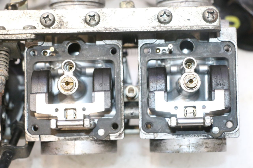 photo de CARBURATEUR YAMAHA XJR 1300 (1998 - 2002) - État de surface