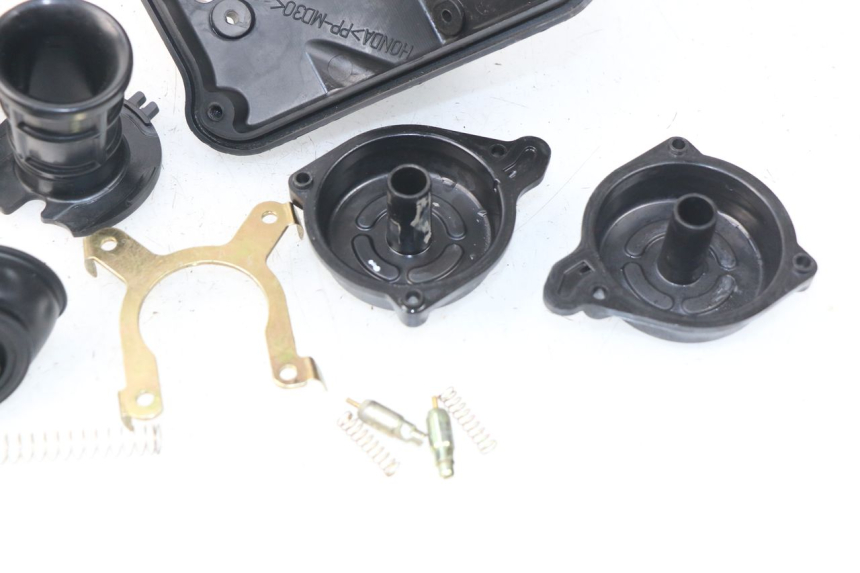 photo de CARBURATEUR HONDA XLV VARADERO 125 (2000 - 2006) - Vue d’ensemble