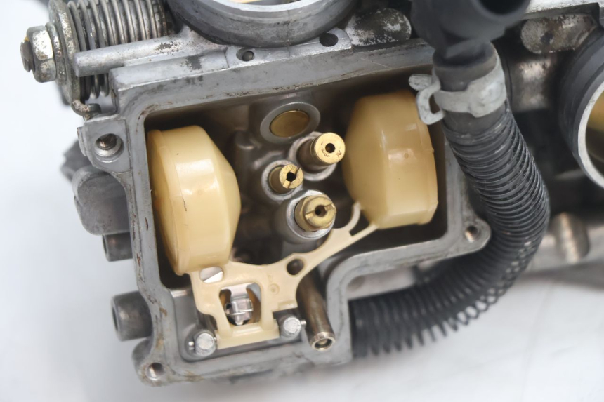 photo de CARBURATEUR HONDA XRV AFRICA TWIN 750 (1990 - 1992) - Détails caractéristiques