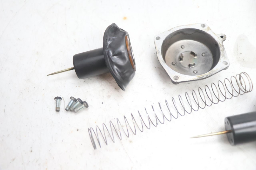 photo de CARBURATEUR YAMAHA XV VIRAGO 535 (1988 - 2004) - Inspection visuelle