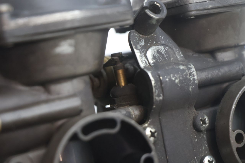photo de CARBURATEUR YAMAHA XV VIRAGO 535 (1988 - 2004) - Gros plan technique