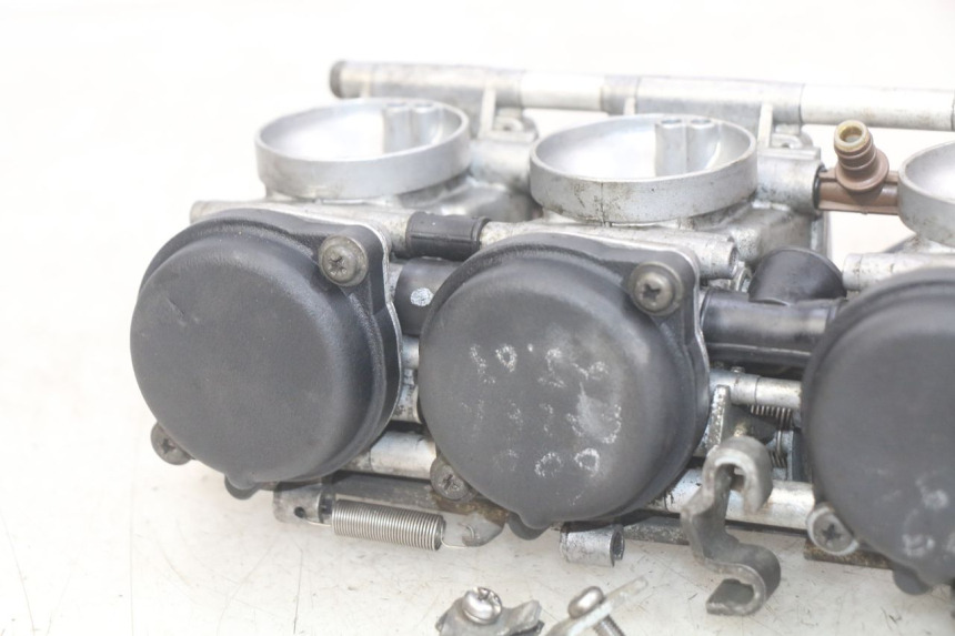 photo de CARBURATEUR YAMAHA FZS FAZER 600 (1998 - 2001)