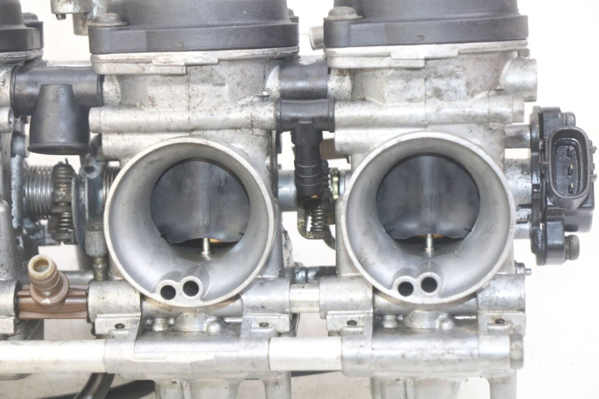 photo de CARBURATEUR YAMAHA FZS FAZER 600 (1998 - 2001)