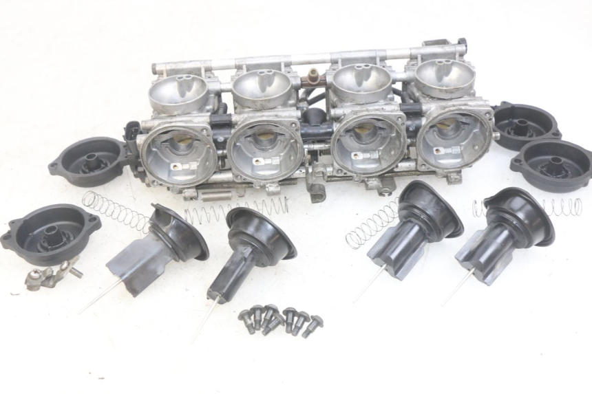 photo de CARBURATEUR YAMAHA FZS FAZER 600 (1998 - 2001)