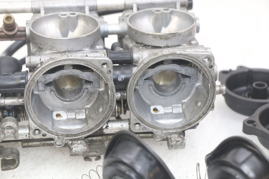 photo de CARBURATEUR YAMAHA FZS FAZER 600 (1998 - 2001)