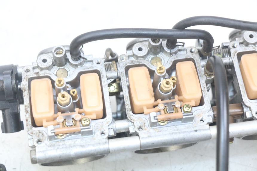 photo de CARBURATEUR YAMAHA FZS FAZER 600 (1998 - 2001)