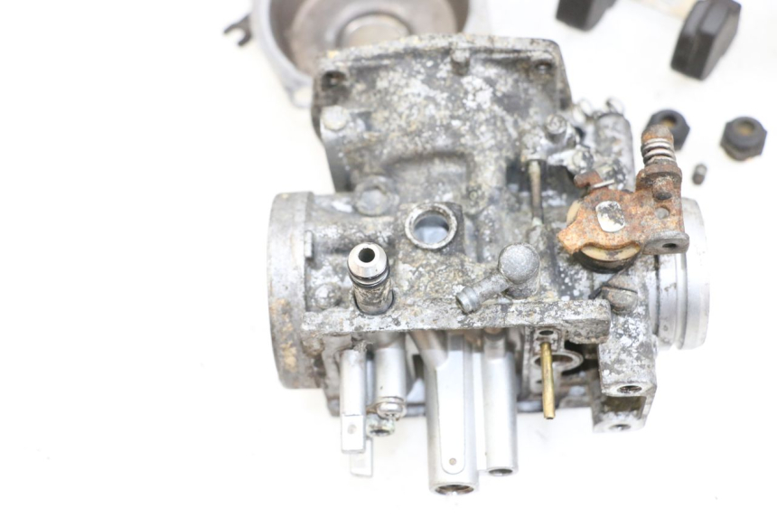 photo de CARBURATEUR YAMAHA XJ F 900 (1983 - 1994)