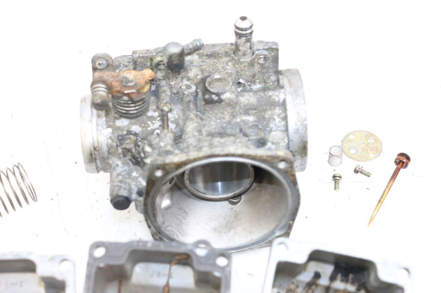 photo de CARBURATEUR YAMAHA XJ F 900 (1983 - 1994)