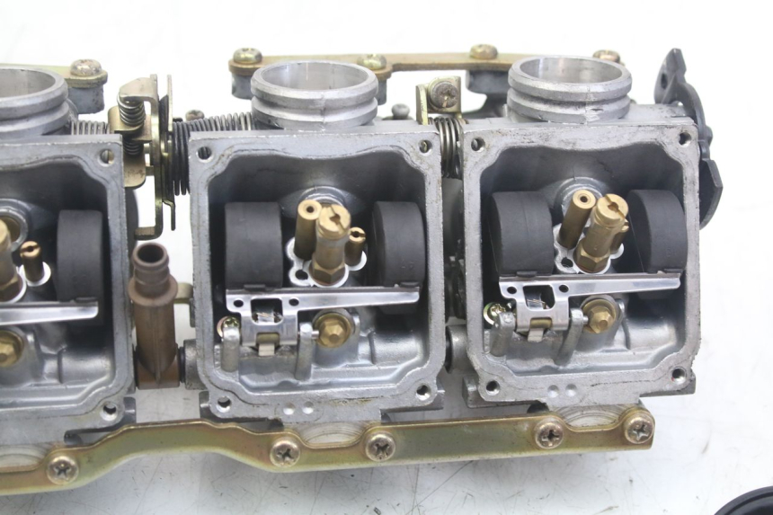 photo de CARBURATEUR YAMAHA XJN DIVERSION 600 (2000 - 2003)
