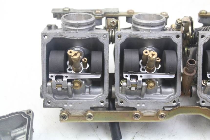 photo de CARBURATEUR YAMAHA XJN DIVERSION 600 (2000 - 2003)