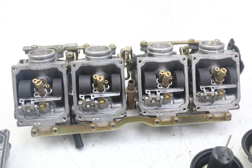 photo de CARBURATEUR YAMAHA XJN DIVERSION 600 (2000 - 2003)