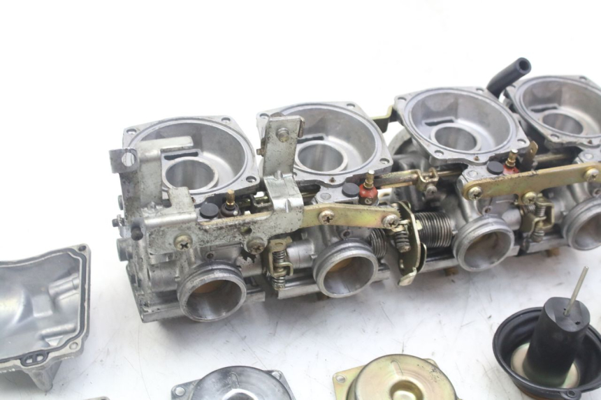 photo de CARBURATEUR YAMAHA XJN DIVERSION 600 (2000 - 2003)