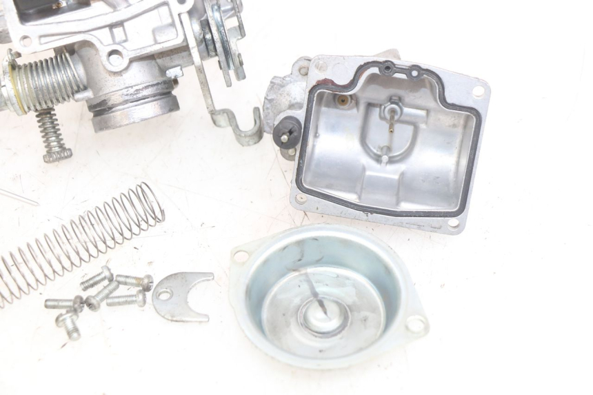 photo de CARBURATEUR YAMAHA YP MAJESTY 125 (1998 - 2001)