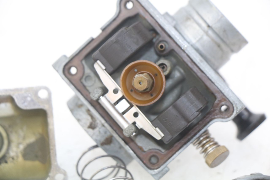 photo de CARBURATEUR YAMAHA YZ 80 (1982 - 1983)