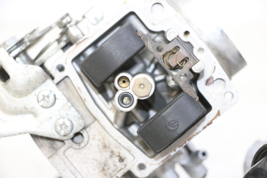 photo de CARBURATEUR YAMAHA YP MAJESTY 125 (2002 - 2006)