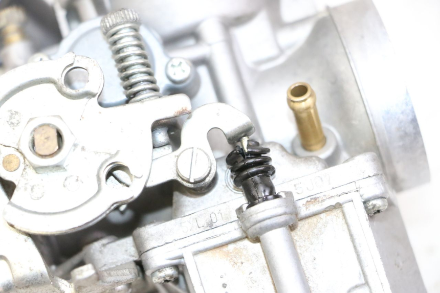 photo de CARBURATEUR YAMAHA YP MAJESTY 125 (2002 - 2006)