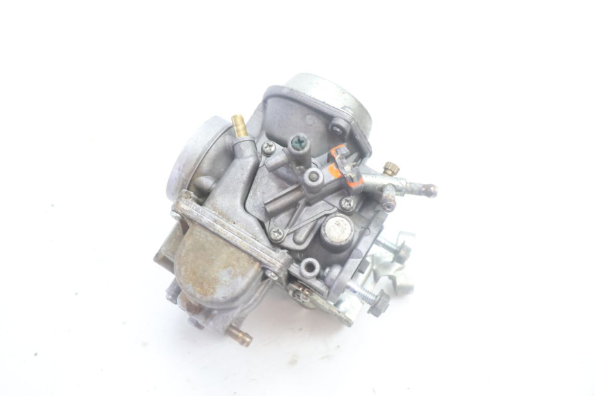 photo de CARBURATEUR YAMAHA YP MAJESTY 125 (2007 - 2010) - Gros plan technique